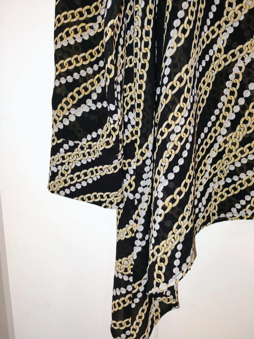 Michael Kors Chain Link Print Sharkbite Hem Blouse Black Gold Vintage Size PL